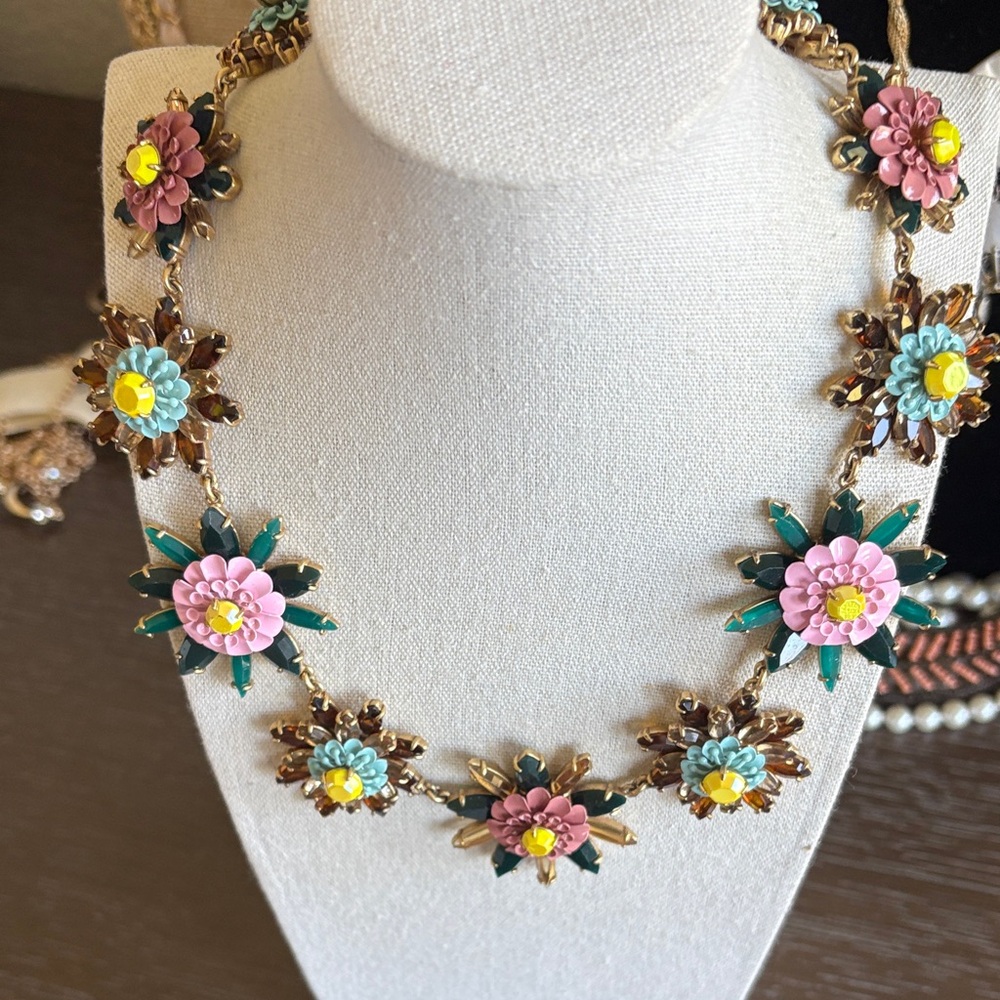 J Crew Vintage Floral Multicolor Necklace